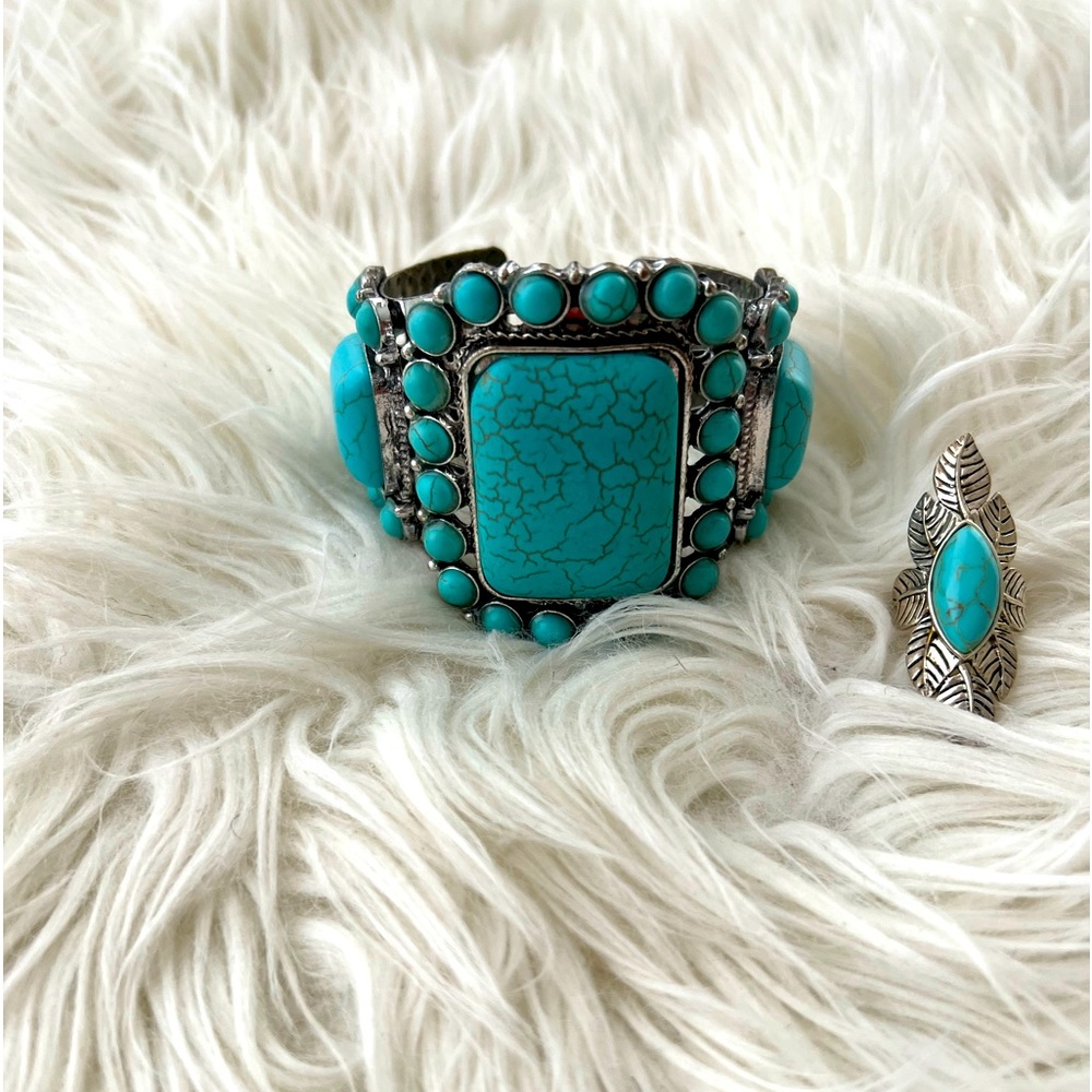 Bohemian style bangle and ring set